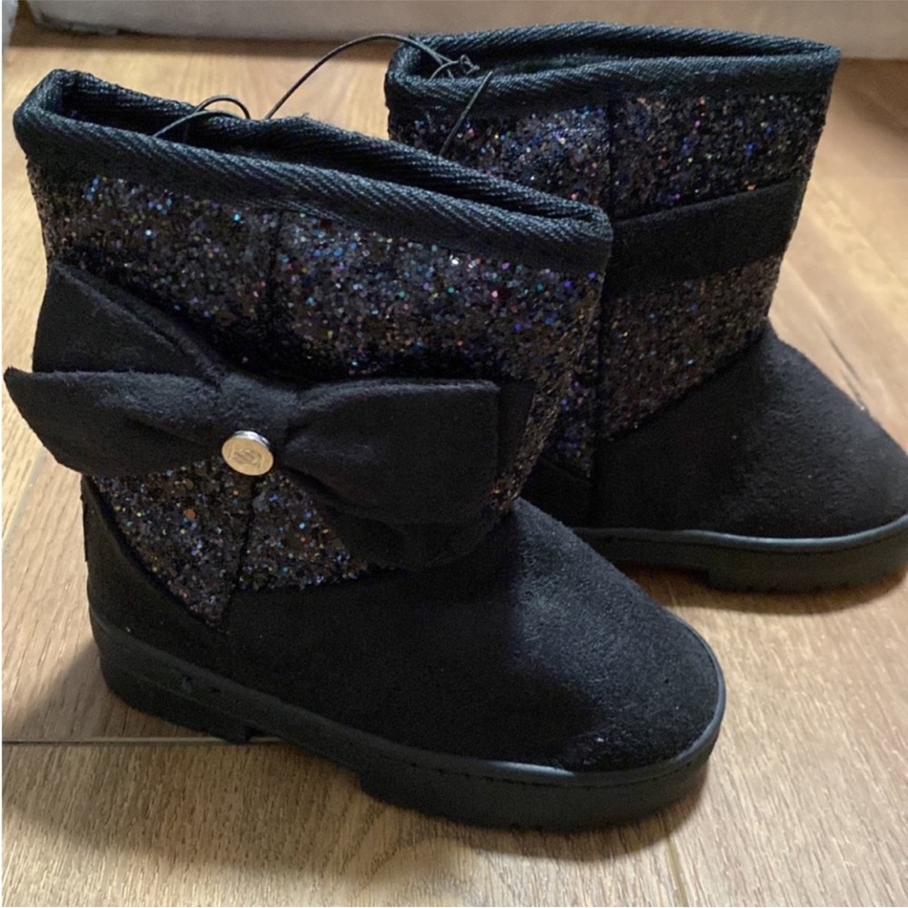 Bebe Toddler Girls sparkly black boots size 7